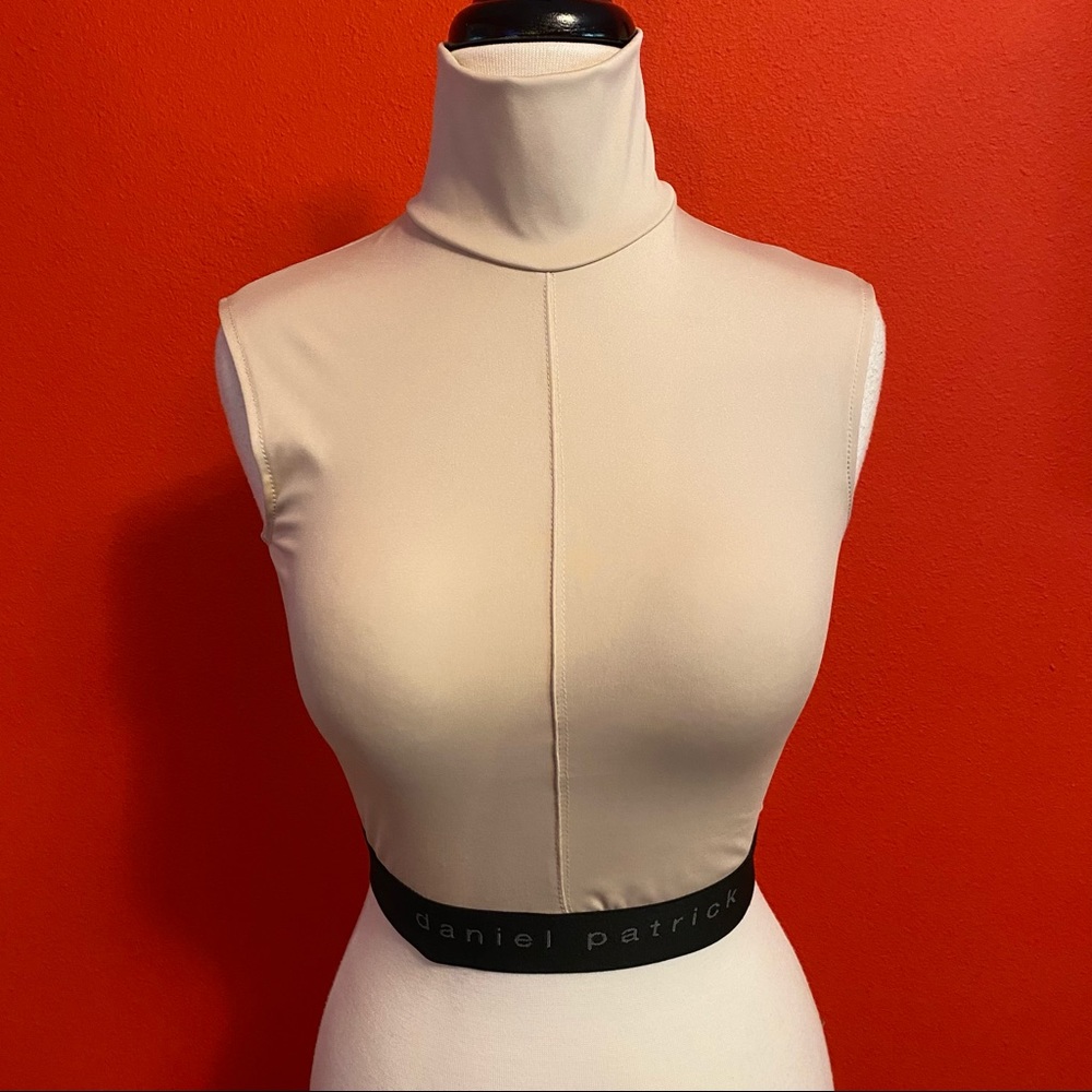 Daniel Patrick Streetwear Shape-wear Crop Top Muscle Sleeve Turtleneck Designer